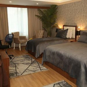 Familien-Zimmer